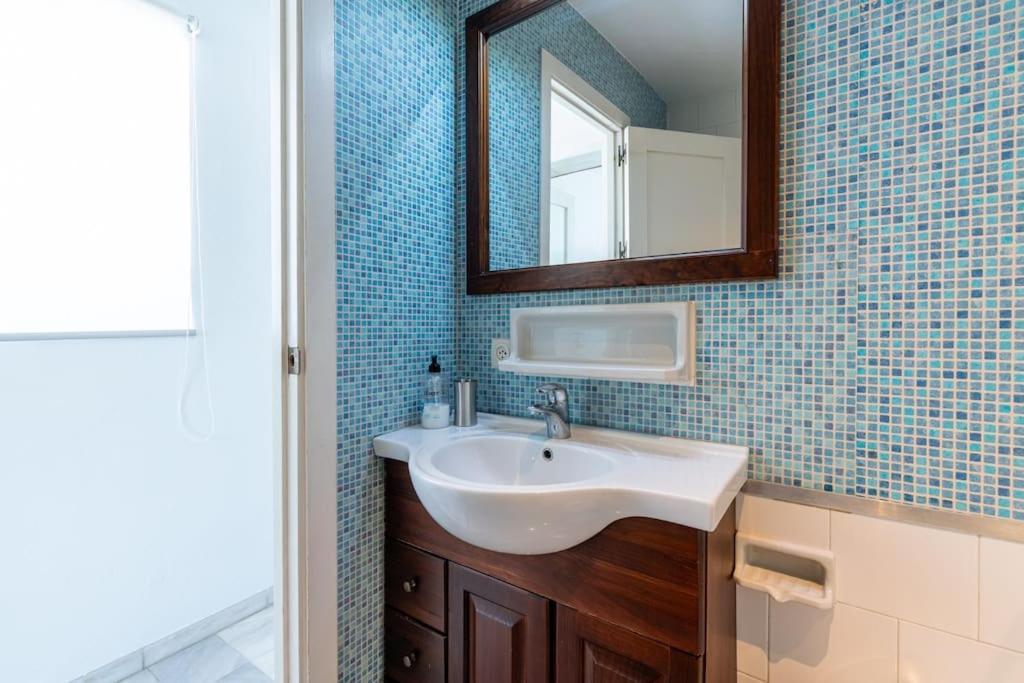 Apartamento Atico Con Vistas A La Torre Del Oro Y Catedral By Thegoodtourist Sevilla